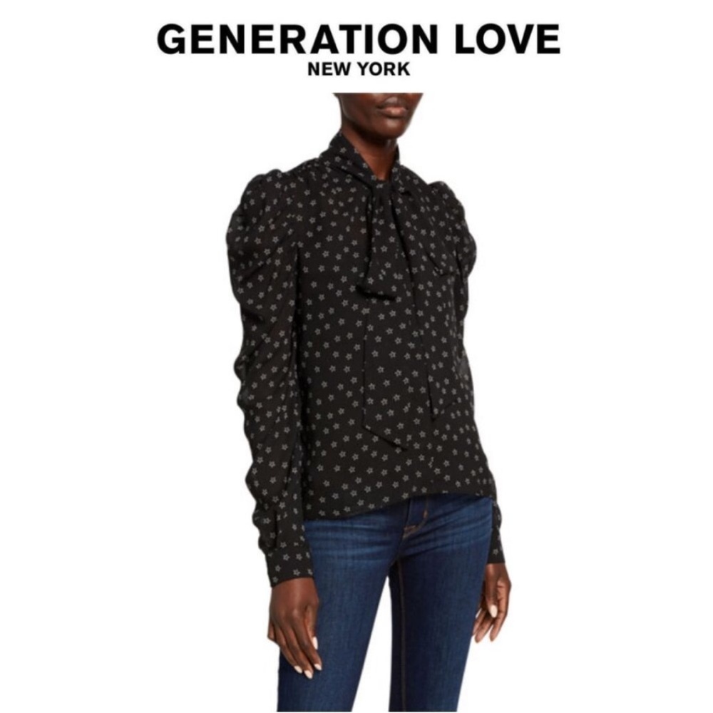 Generation Love Lisa Star Print Blouse Ruched Puff Sleeves Tie Neck Large